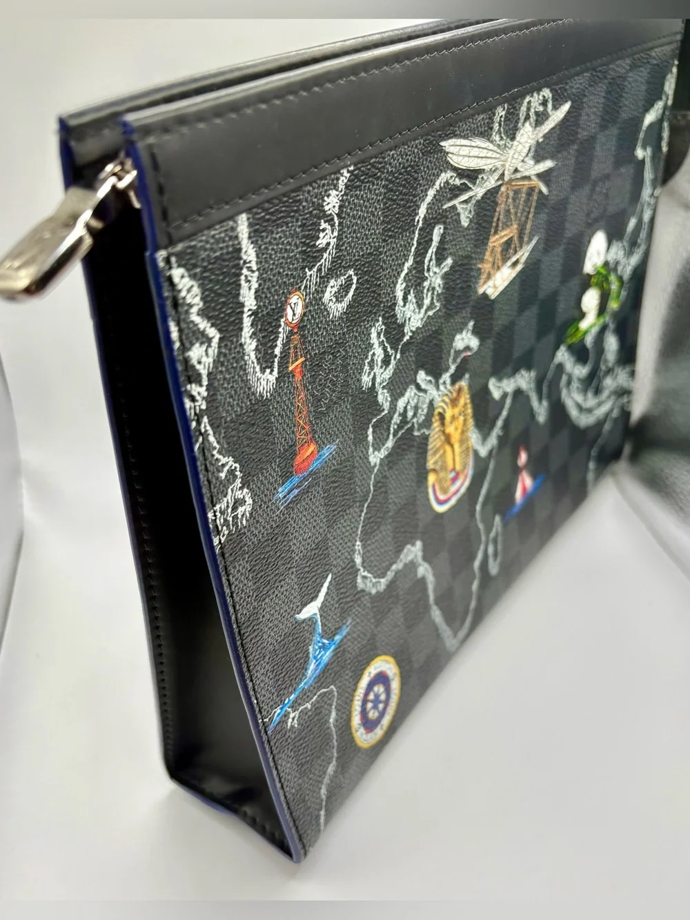 Authentic Louis Vuitton Pochette Voyage MM Renaissance Map N40205 Ltd Ed Clutch